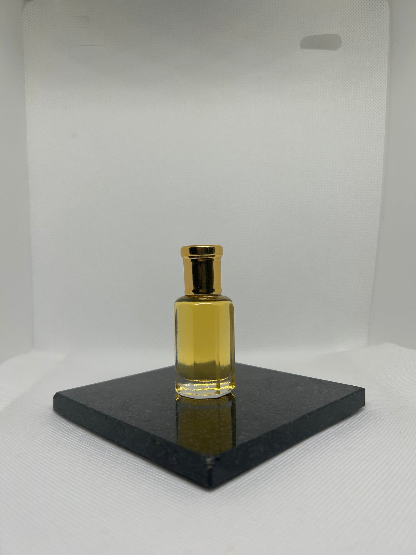 Oud Satin (Inspired by)